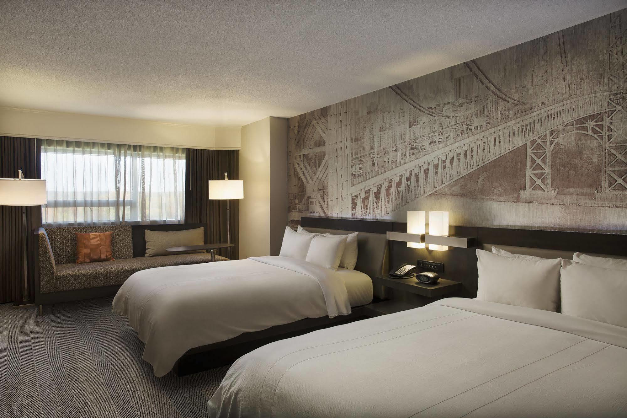 Teaneck Marriott At Glenpointe Ξενοδοχείο Εξωτερικό φωτογραφία
